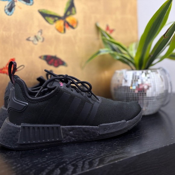 adidas Black Women's Sneakers - Picture 2 of 10